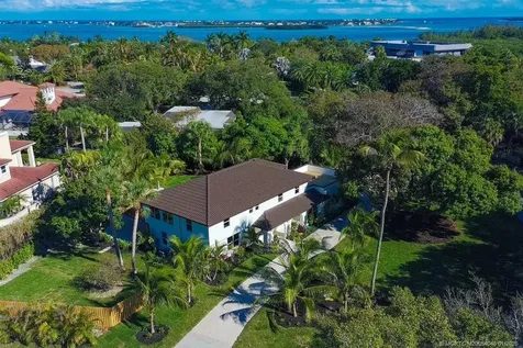 37 E High Point Road Stuart FL 34996