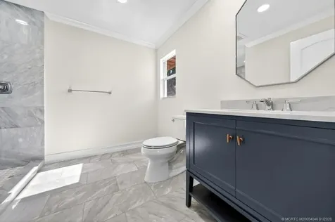 37 E High Point Road Stuart FL 34996