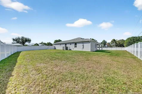 2017 SW Justison Avenue Port St Lucie FL 34953