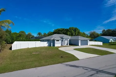 2017 SW Justison Avenue Port St Lucie FL 34953
