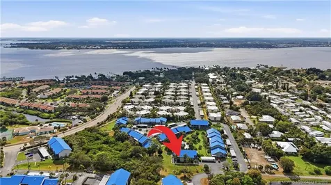 1461 NE 14th Court Jensen Beach FL 34957