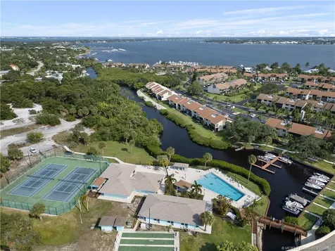 1461 NE 14th Court Jensen Beach FL 34957