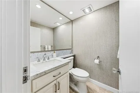 2001 SE Sailfish Point Boulevard Stuart FL 34996