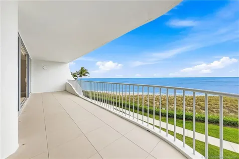 2001 SE Sailfish Point Boulevard Stuart FL 34996