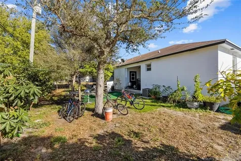 2593 SE Indian Street Stuart FL 34997