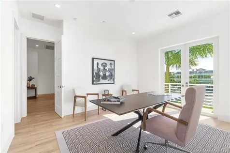 55 SE Seminole Street Stuart FL 34994