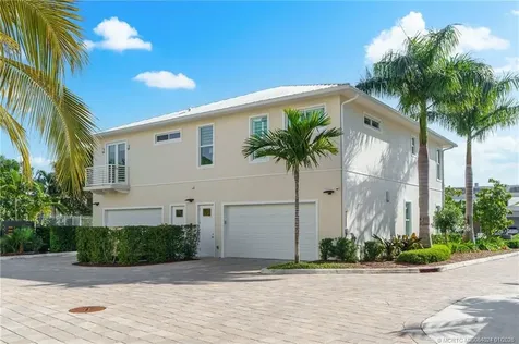 55 SE Seminole Street Stuart FL 34994