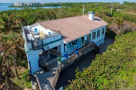 23 NE Macarthur Boulevard Stuart FL 34996