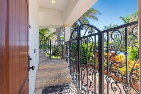 23 NE Macarthur Boulevard Stuart FL 34996