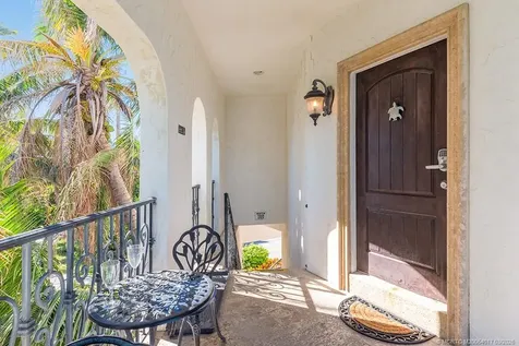 23 NE Macarthur Boulevard Stuart FL 34996