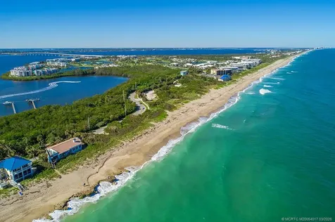 23 NE Macarthur Boulevard Stuart FL 34996