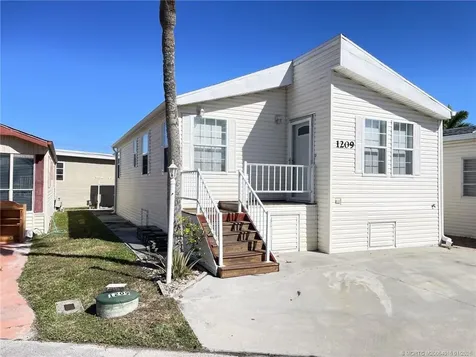 1209 Nettles Boulevard Jensen Beach FL 34957