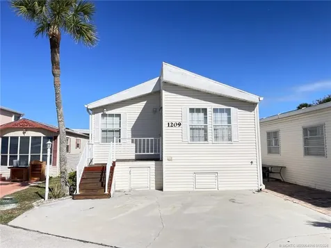 1209 Nettles Boulevard Jensen Beach FL 34957