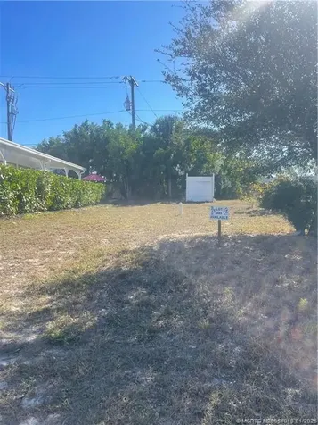 331 NE Tropicalia Lane Jensen Beach FL 34957