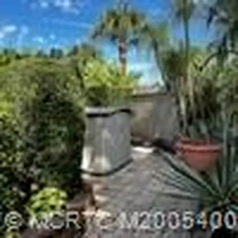 8 NW Boundary Drive Port St Lucie FL 34986