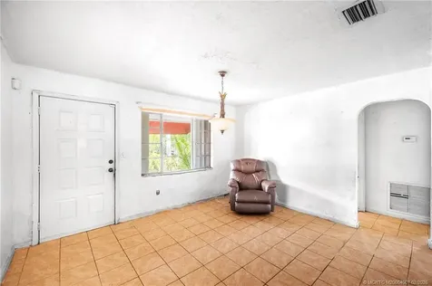 4001 Avenue O Fort Pierce FL 34947