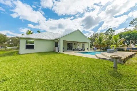 1852 SW Erie Street Port St Lucie FL 34953