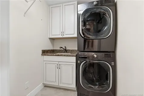 2007 NW Laurel Oak Lane Palm City FL 34990