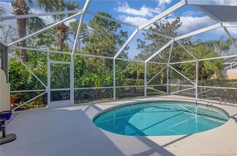 8522 SE Retreat Drive Hobe Sound FL 33455