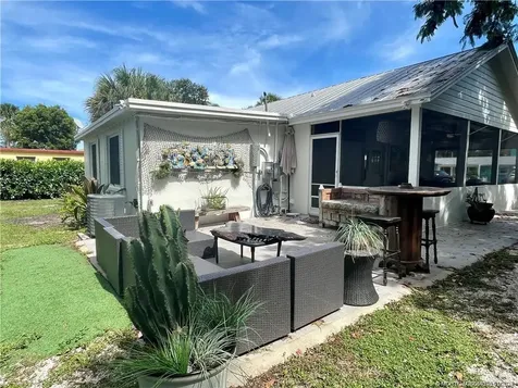 2171 NE Pelican Terrace Jensen Beach FL 34957