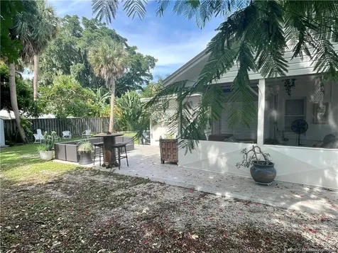 2171 NE Pelican Terrace Jensen Beach FL 34957
