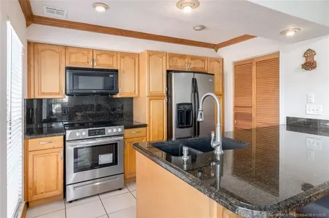 3307 SE Sandpiper Circle Port St Lucie FL 34952