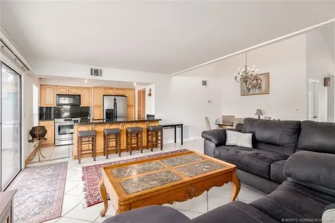 3307 SE Sandpiper Circle Port St Lucie FL 34952