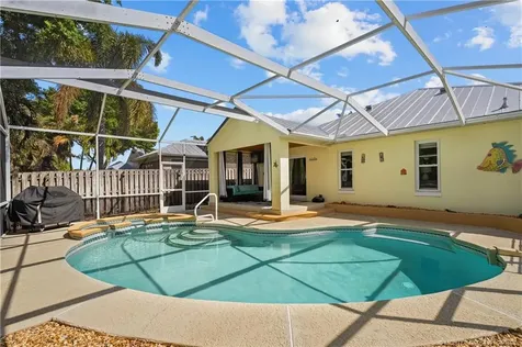 820 NW Waterlily Place Jensen Beach FL 34957