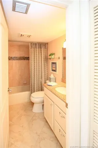 4720 NE Sandpebble Trace Stuart FL 34996