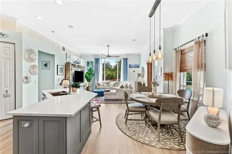 6919 SE Sleepy Hollow Lane Stuart FL 34997