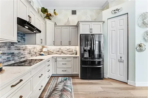 6919 SE Sleepy Hollow Lane Stuart FL 34997