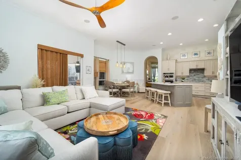 6919 SE Sleepy Hollow Lane Stuart FL 34997