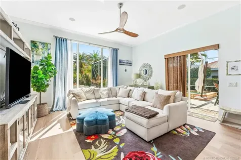 6919 SE Sleepy Hollow Lane Stuart FL 34997