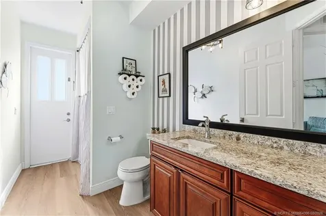 6919 SE Sleepy Hollow Lane Stuart FL 34997