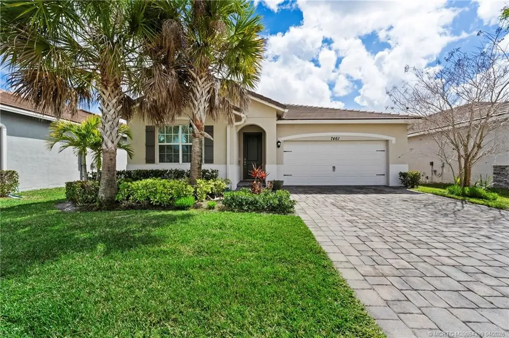7461 SW Harbor Cove Drive Stuart FL 34997