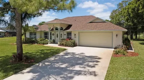 3018 SE Dalhart Road Port St Lucie FL 34952