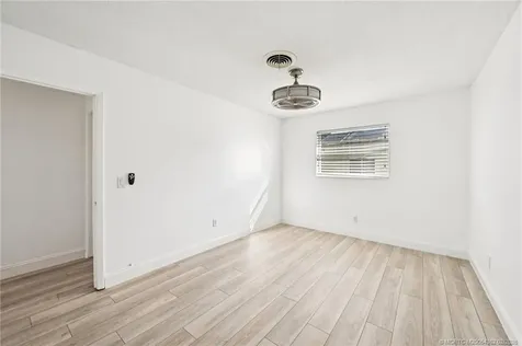 86 N El Mar Drive Jensen Beach FL 34957