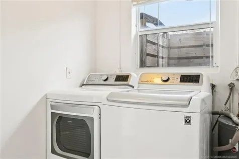 86 N El Mar Drive Jensen Beach FL 34957