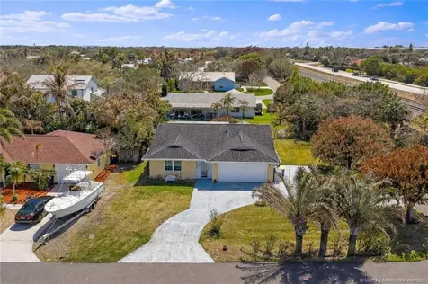 7954 SE Carlton Street Hobe Sound FL 33455