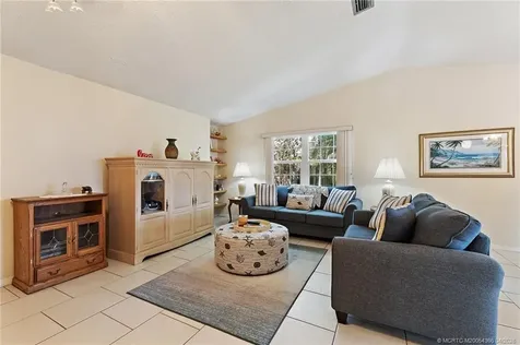 7954 SE Carlton Street Hobe Sound FL 33455