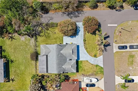 7954 SE Carlton Street Hobe Sound FL 33455
