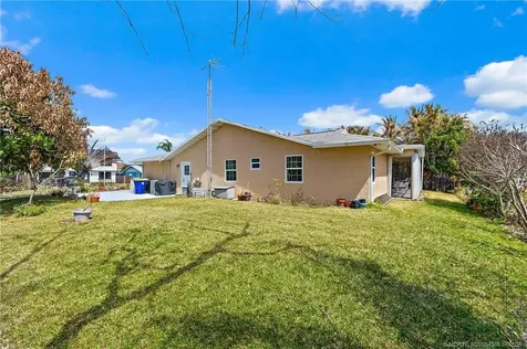 7954 SE Carlton Street Hobe Sound FL 33455