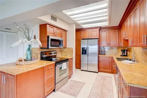 1289 NE Ocean Boulevard Stuart FL 34996