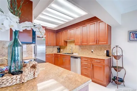 1289 NE Ocean Boulevard Stuart FL 34996