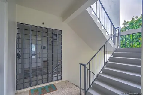 1289 NE Ocean Boulevard Stuart FL 34996