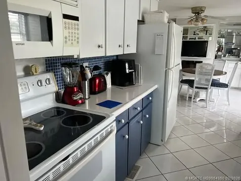 6387 Elm Lane Lantana FL 33462