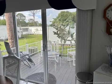 6387 Elm Lane Lantana FL 33462
