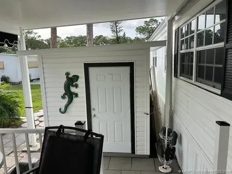 6387 Elm Lane Lantana FL 33462