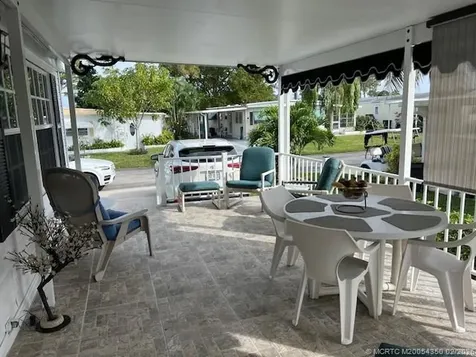 6387 Elm Lane Lantana FL 33462