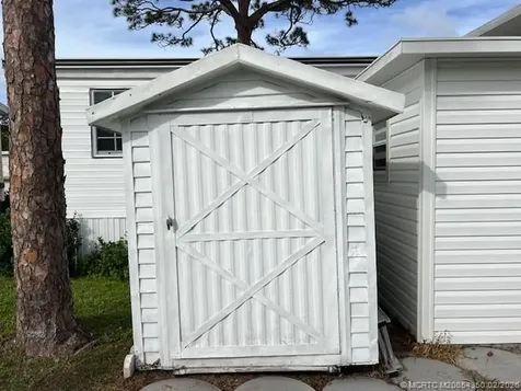 6387 Elm Lane Lantana FL 33462